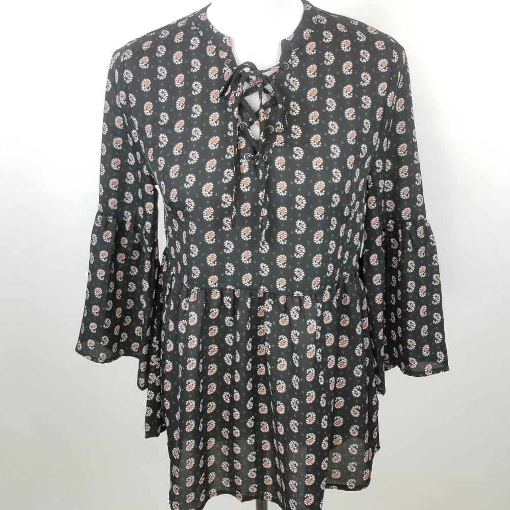 Anthropologie Sunday In Brooklyn Bell Sleeve